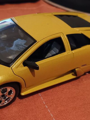 Αυτοκινητάκι Lamborghini Murciélago μεταχειρισμένο, μήκος 19εκ, μικρή μουντζούρα