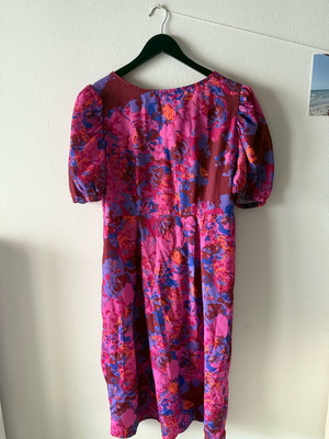 ChiChi London floral dress like new, pink and purple, size XXL