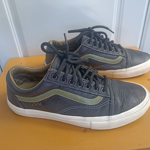 Vans Skate Old Skool Butter Leather Black/Green size 43 like new