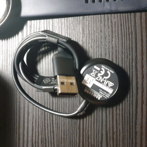 Samsung Galaxy Active 2 44mm smartwatch used with accessories