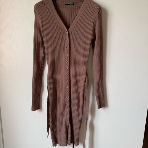 Shein ribbed dress brown like new with belt and buttons