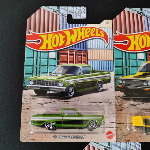 Complete Hot Wheels Hot Pickups Series 2021 set, new
