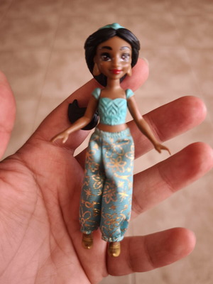 Disney Princess Jasmine mini doll 2022