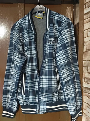Everlast Men's Bomber Jacket Plaid Blue White like new