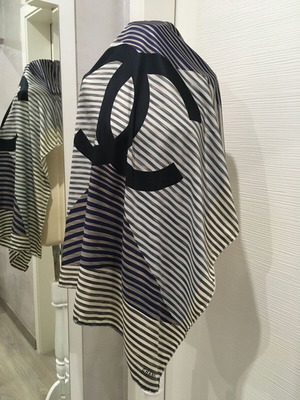 Chanel μεταξωτό φουλάρι με λογότυπο CC και ρίγες, καινούργιο, πολύχρωμο