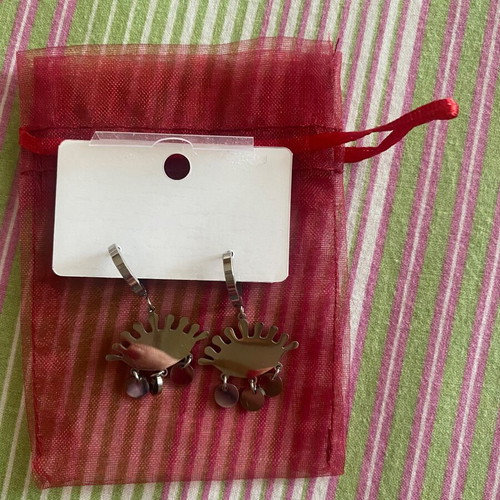 Stainless steel eye-shaped dangling earrings new