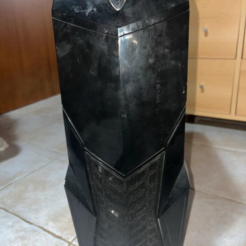 Aerocool PC case used