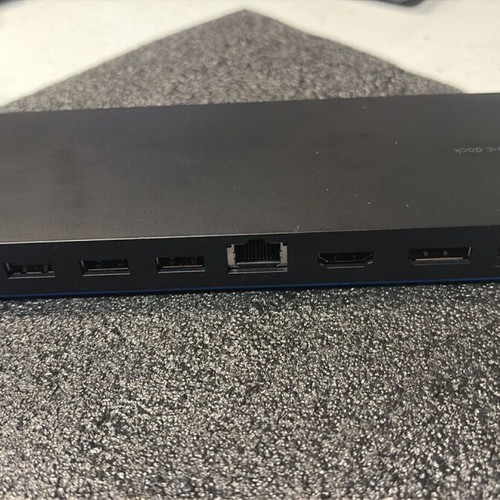 HP USB-C Dock G4 docking station like new, complete set with cables and charger