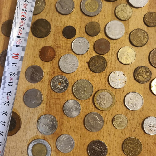 Foreign coins used, pack