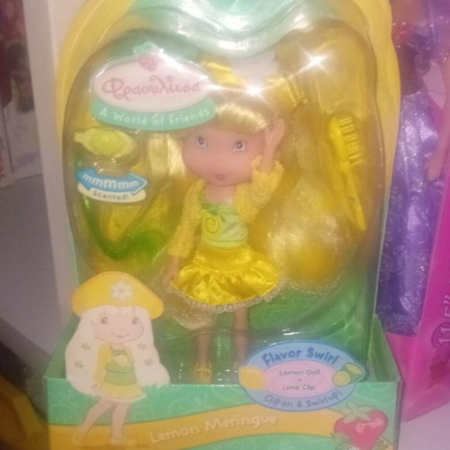 Vintage Strawberry Shortcake Doll new, sealed in box