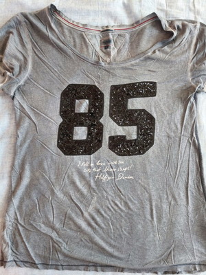 Hilfiger Denim women's t-shirt XL used, grey with 85 sequin print