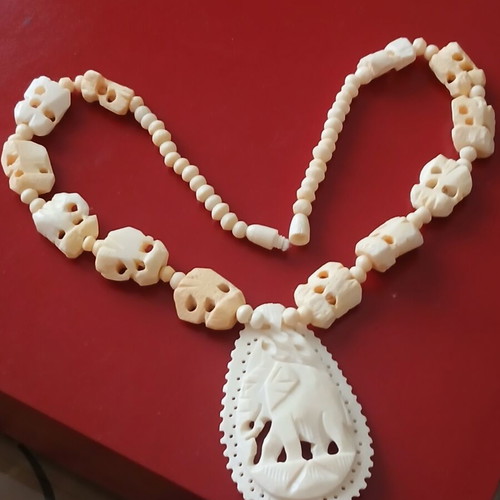Necklace from camel bone, 40 cm, like new