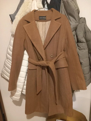 Brown coat size M used, knee length