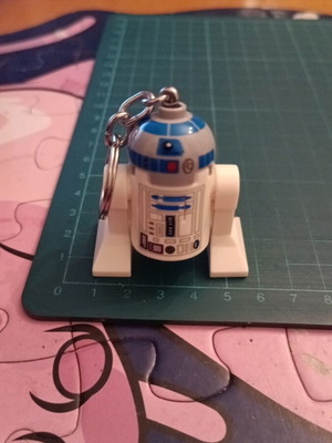 Lego Star Wars R2-D2 Key Light like new