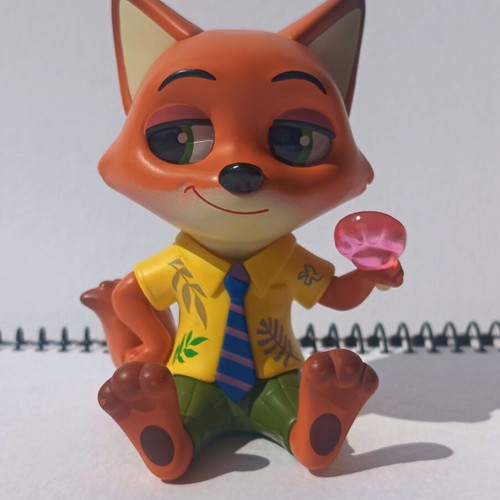 MINISO Disney Zootopia Nick Wilde figure, 7.5 cm