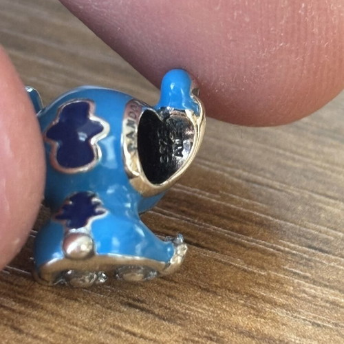 Stitch Pandora charm like new, blue
