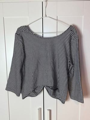 Zara women's shirt pie de poule white black medium 3/4 sleeve used