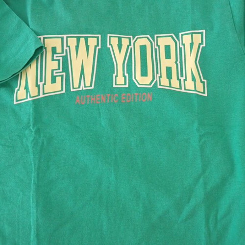 Children's Tshirts three like new, cotton