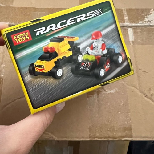 Small formula construction toy new with guide