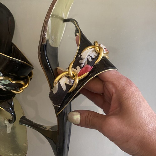 Rollini patent leather sandals with gold chain details, like new