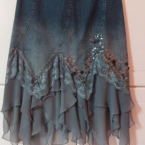 Denim jacket and skirt set like new with lace and sequins, medium size
