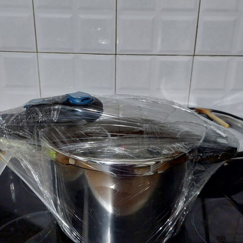 Fagor Pressure Cooker 5L Like New, Suitable for All Hobs