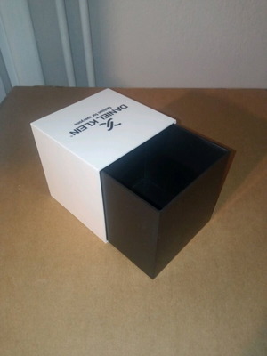 Daniel Klein watch box new, plastic