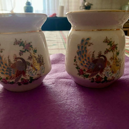 Set of 2 handmade porcelain vases with peacocks and 24K gold used