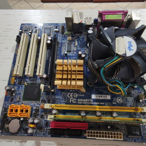 Gigabyte Motherboard 8I945GZME-RH like new with Intel Core2 4300 CPU and 512MB Ram
