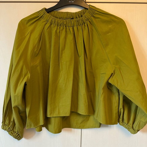 Zara crop shirt green, like new, size M