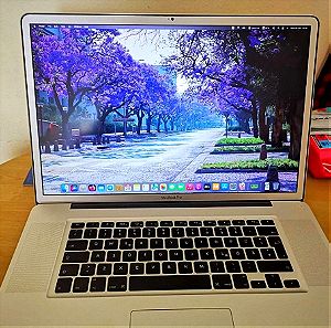 Macbook Pro 17 inch mid 2010 i7