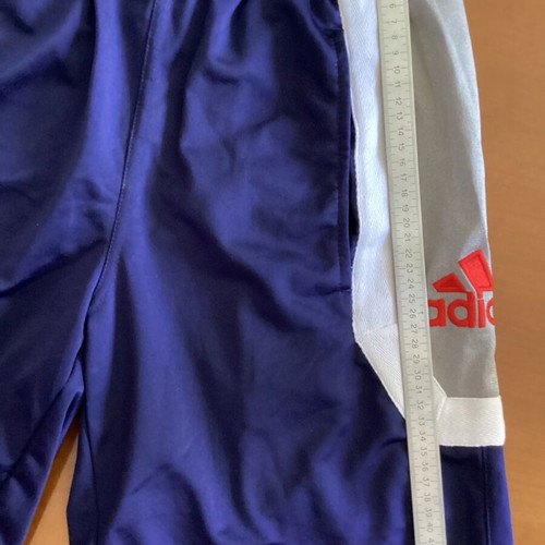 Adidas men's shorts new, size S, blue with pockets