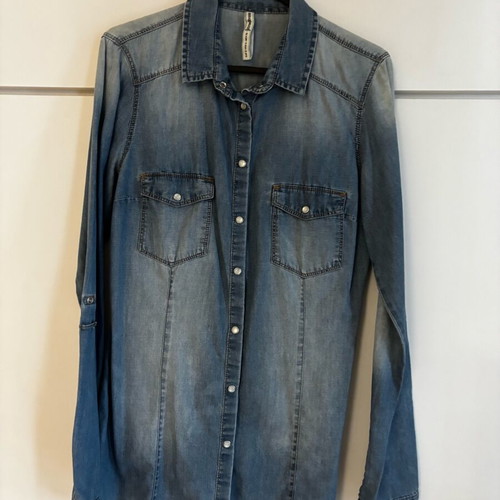 Stradivarius denim shirt used, size S, blue