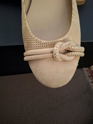Gianna Kazakou women's beige leather ballerinas like new size 39
