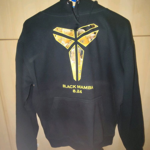 Black Mamba sweatshirt used, size S with Kobe Bryant design