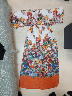 Zara dress colorful suitable for pregnancy, like new