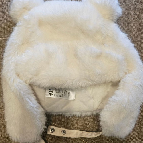 Children's hat like new for ages 8-12