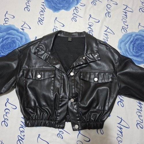 Κοντό μαύρο μπουφάν δερματίνη Shein cropped bomber, σαν καινούργιο, μέγεθος Μ