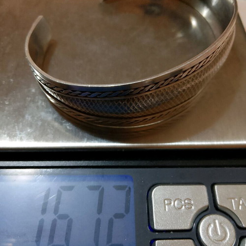 Silver 925 bracelet handmade, like new, snake skin design