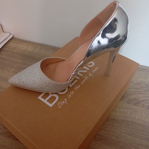 Bozikis silver glitter high heels size 38 new