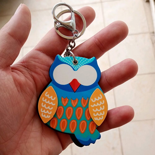 Owl keychain with mirror used
