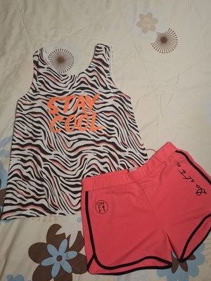 Sprint girls' set like new, colorful shorts and tank top