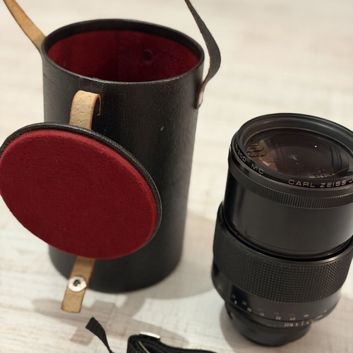 Carl Zeiss Jena DDR Sonnar 200mm f/2.8 MC lens used with Praktica B mount and original case