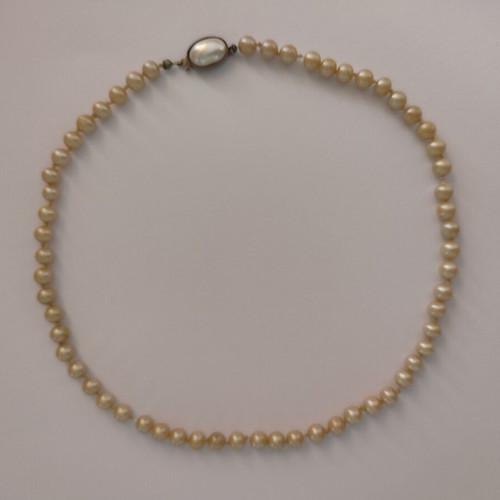 Necklace with faux pearls vintage 45cm used