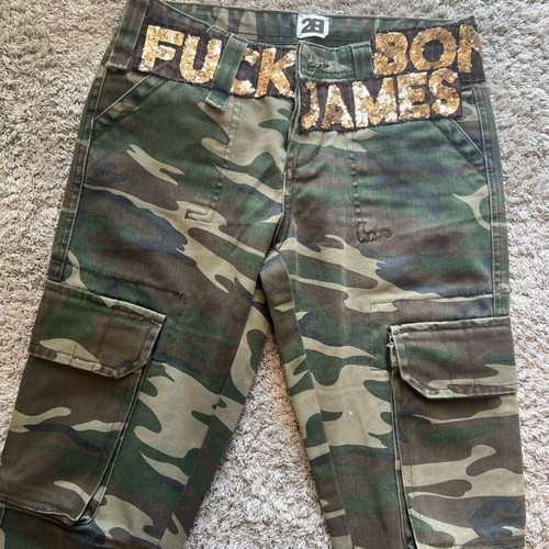 Camouflage pants like new, size XS, with gold decoration