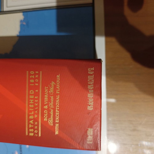 Johnnie Walker Red Label Blended Scotch Whisky 1000 ml sealed