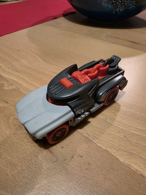 Hot Wheels Gray Diecast Hot Weiler like new