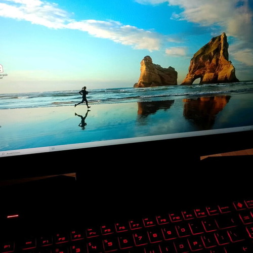 HP OMEN 17 inch like new for gaming and editing