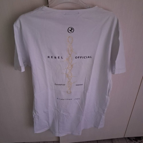 Men's Bermuda shorts and T-shirt set like new, white