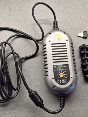 Universal DC-DC power supply 6A for laptop car MW2173 new